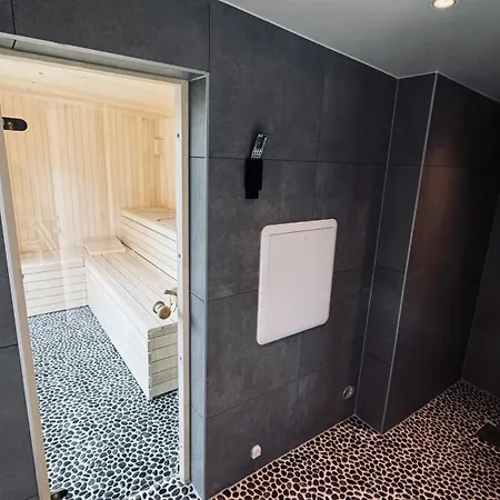 Rudnic S Ap1 Villa *